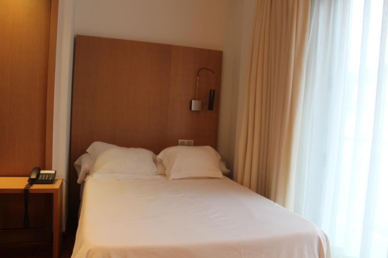 Hotel Ril Burela Εξωτερικό φωτογραφία