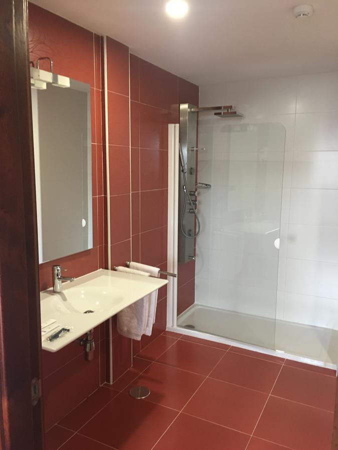 Hotel Ril Burela Εξωτερικό φωτογραφία